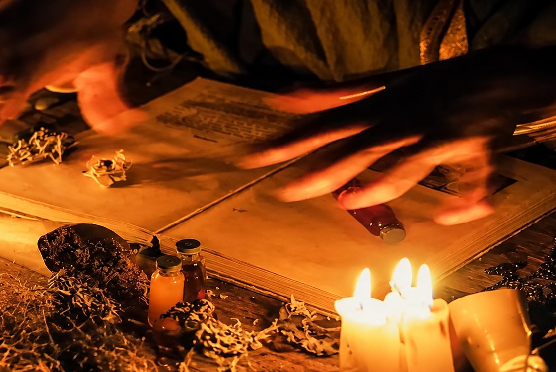 Vashikaran Specialist